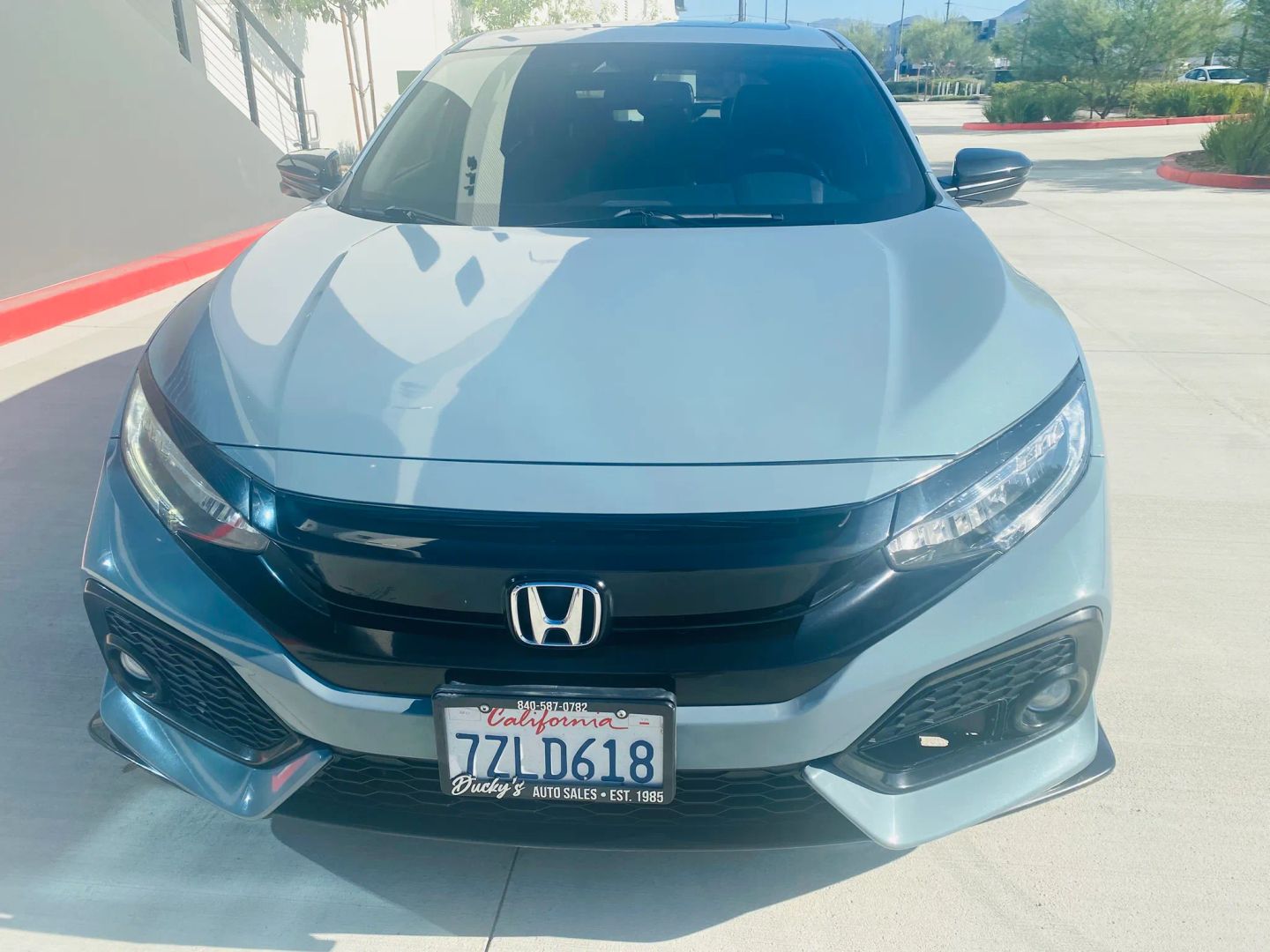 honda civic hatchback 2017 SHHFK7H9XHU423583 image honda civic hatchback 2017 SHHFK7H9XHU423583 image